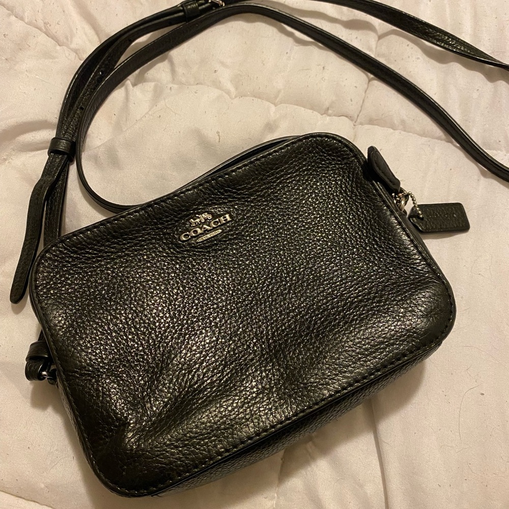 Coach Crossbody Jaime Mini Camera Bag - Black Leather size: 8 x 5.5 x 2.5